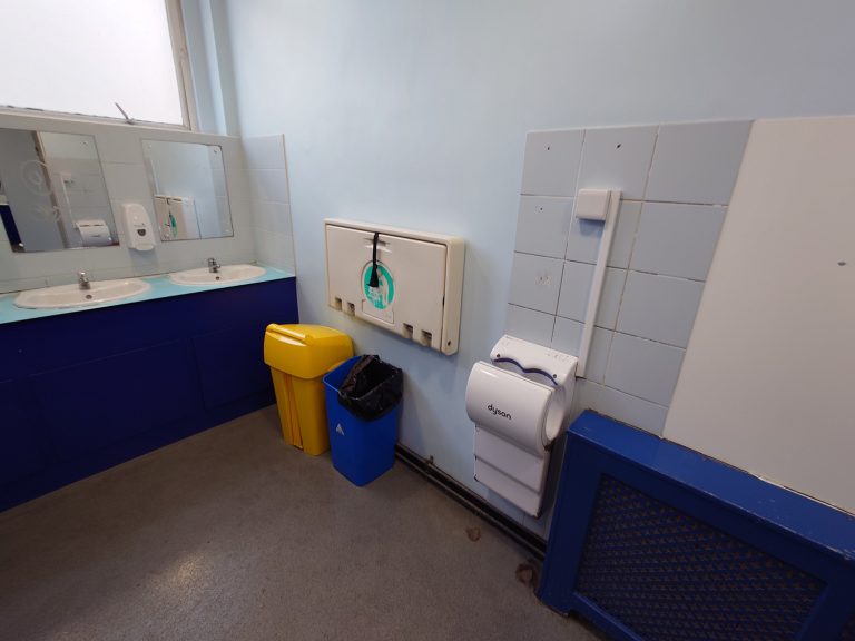 000004 BristolCentralLibrary interior01 768x576